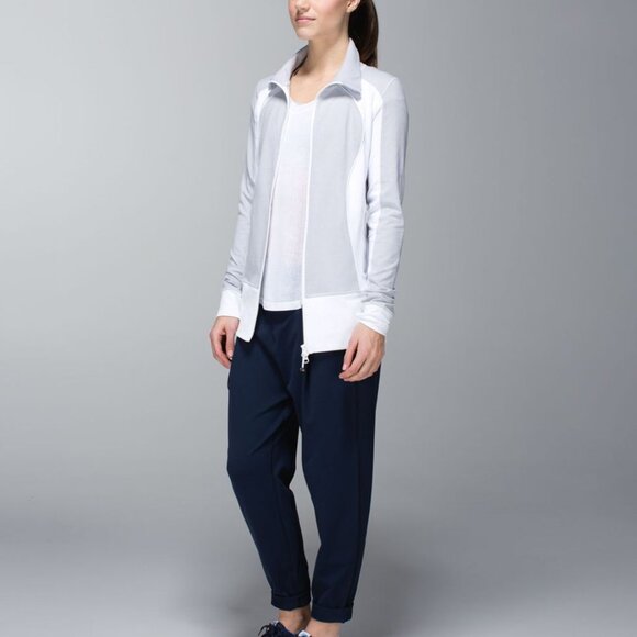 Lululemon | Nice Asana Jacket in Wee Stripe White Heathered Medium Grey / White - Picture 8 of 16